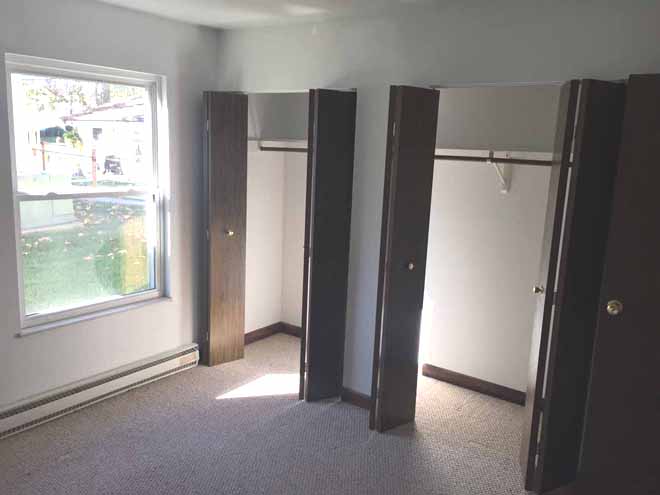 st-peters-senior-living-closets-660